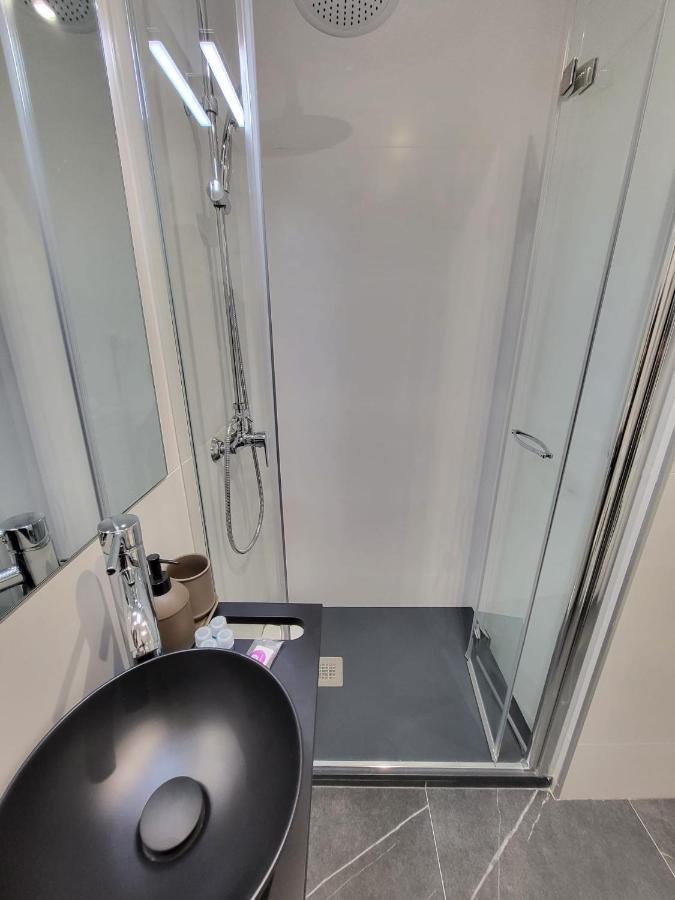 La Vivienda De Pedro Zerolo Apartment Мадрид Екстериор снимка